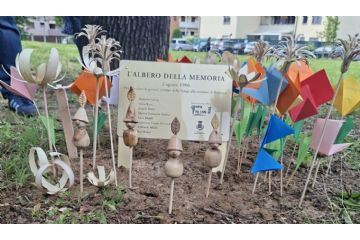 Ozzano dedica una quercia alle giovani vittime della strage del 2 agosto 1980