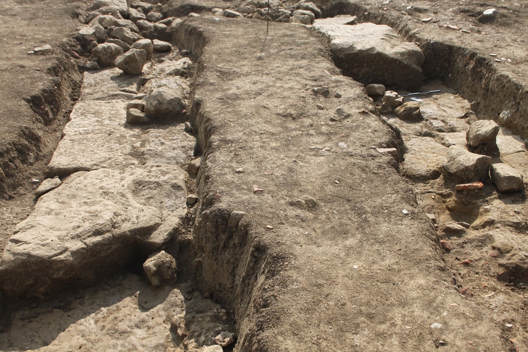 Claterna: nuove ricerche nella città romana (l a cavea del teatro)
