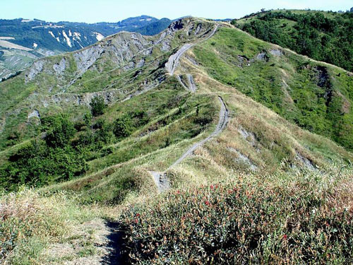 Passeggiata sui sentieri partigiani lungo la Flaminia Minor