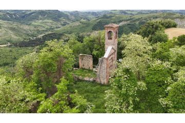 La ex Chiesa di Santa Maria di Settefonti