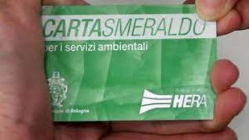 La Carta Smeraldo è una tessera emessa da Hera che rientra nel progetto Smarty: i cassonetti  con sistema di riconoscimento utente e misurazione dei rifiuti
